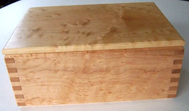 wood lift lid box