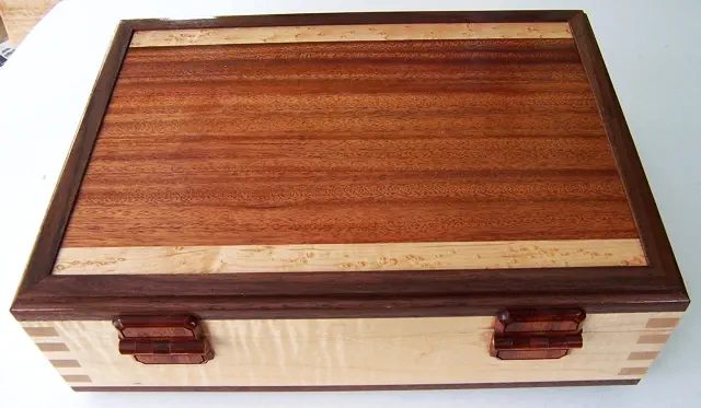 wood lock box with wood hinges