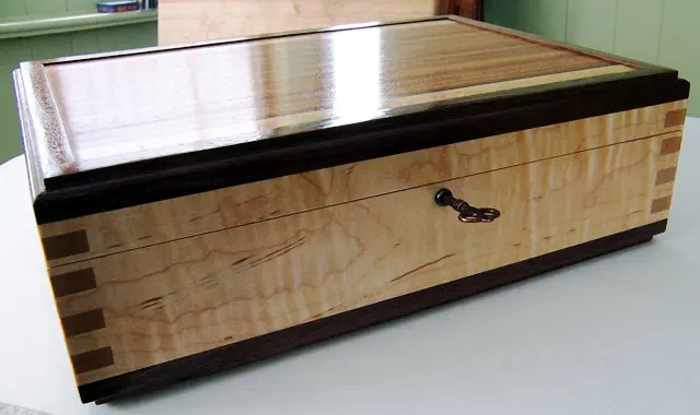 wood lock box with wood hinges