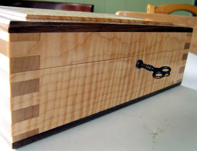 wood lock box with wood hinges