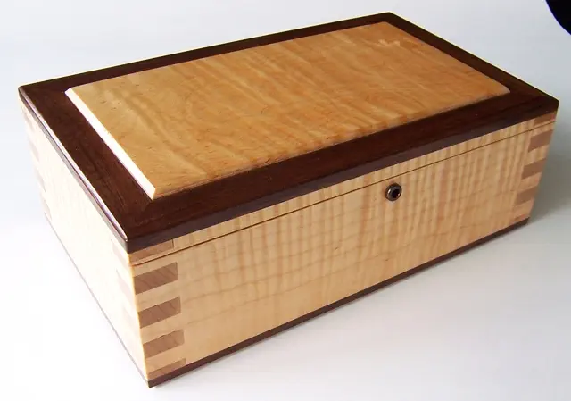 wood lock box with wood hinges