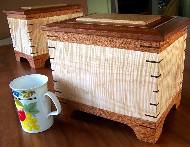 wood fiddleback maple urn