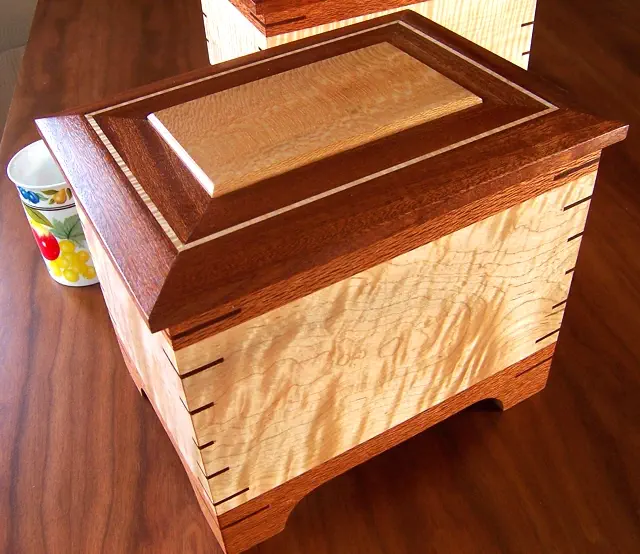 wood flame maple urn