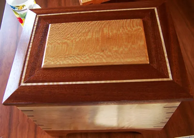 wood flame maple urn